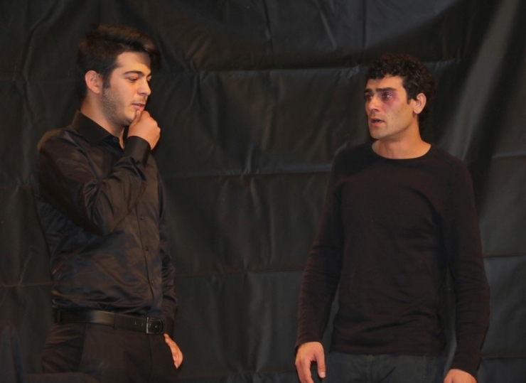 "Beni Affet Anne" Adlı Tiyatro Oyunu Boğazlıyan’da Sahnelendi