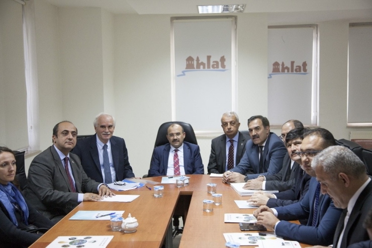 Ahlat’ta Tarihi Kent Tasarımı Proje Toplantısı