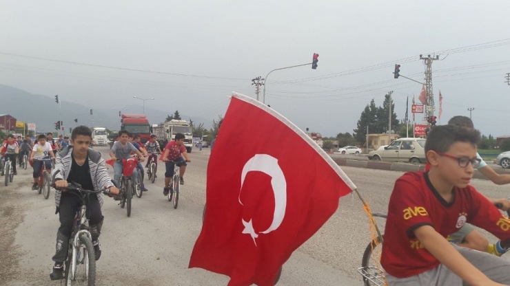 Dörtyol’da İzci Öğrencilerden Cumhuriyet Bayramı Bisiklet Turu