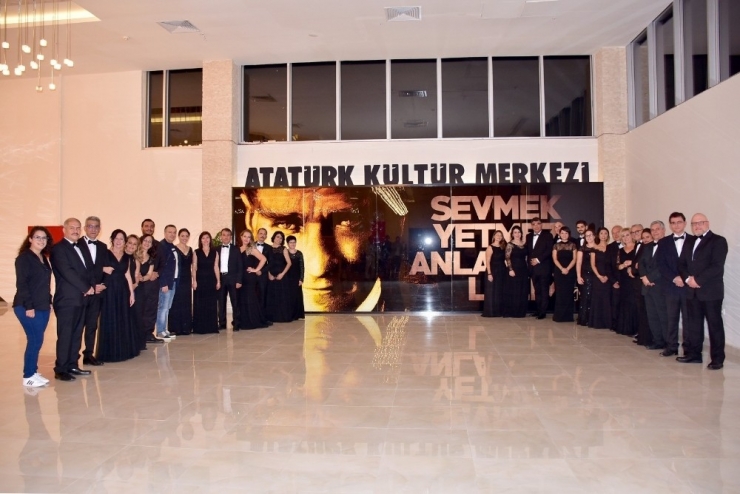 Chor Anatolia’dan Cumhuriyet Konseri