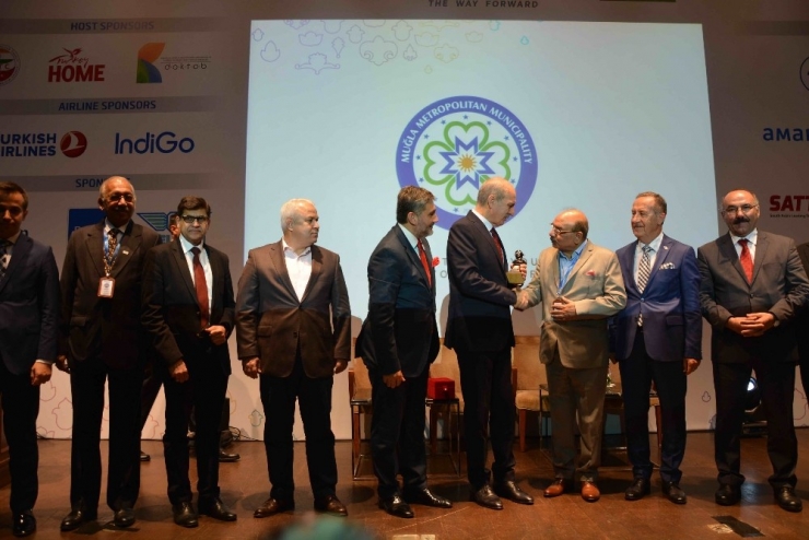 Bakan Kurtulmuş: "Türkiye’nin Turizm Ve Kültürel Zenginliğini Yumuşak Güç Olarak Kullanma Kararlılığındayız"