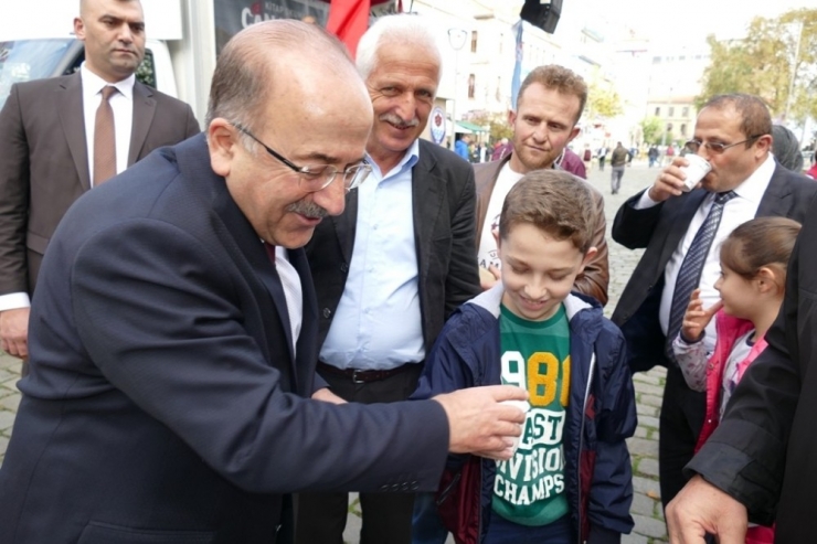 Çok Kitap Okuyan Öğrenciler Çanakkale Gezisi İle Ödüllendirildi