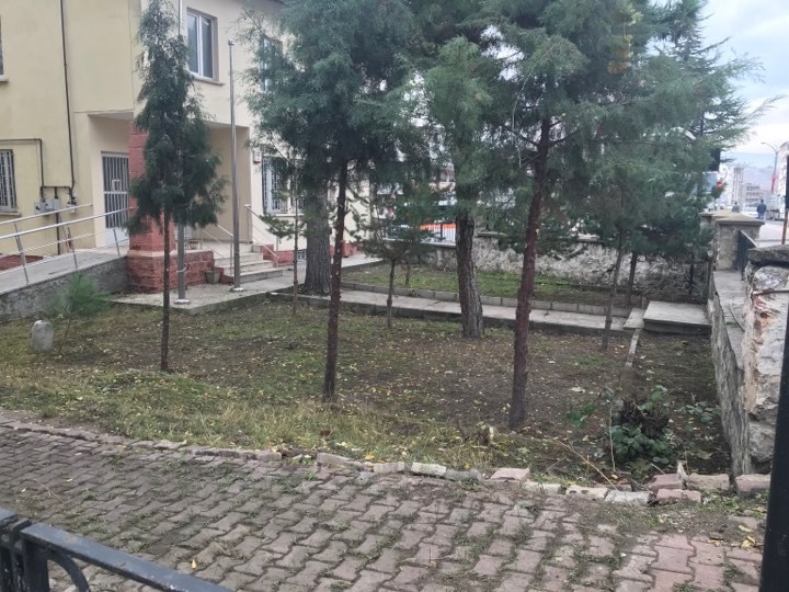 Ptt Şubesinin Bakımı Yapıldı