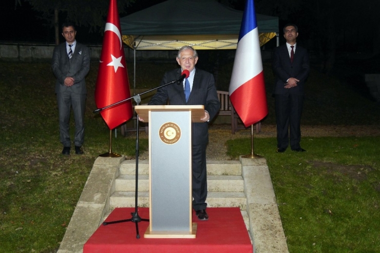 Paris’te Cumhuriyetin Kuruluşunun 94.yıl Dönümü Çoşkuyla Kutlandı