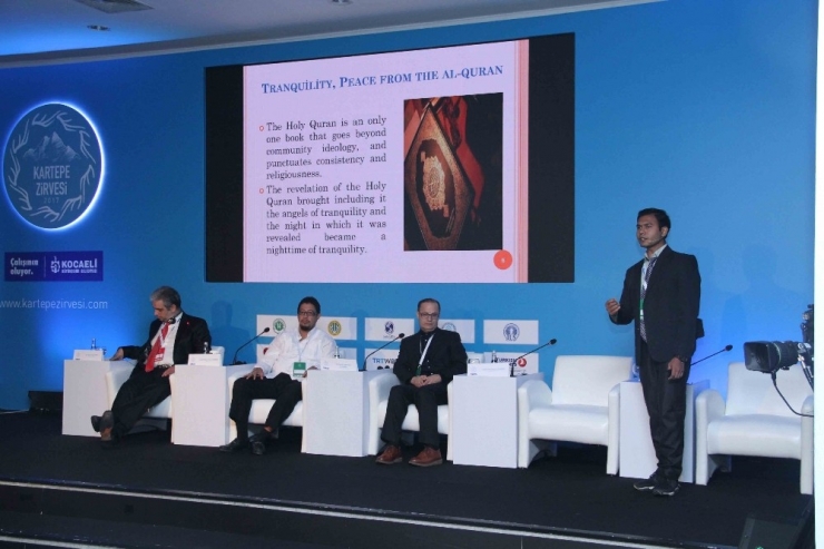 Kartepe Zirvesi’nde “Darbe Deneyimleri” Konuşuldu