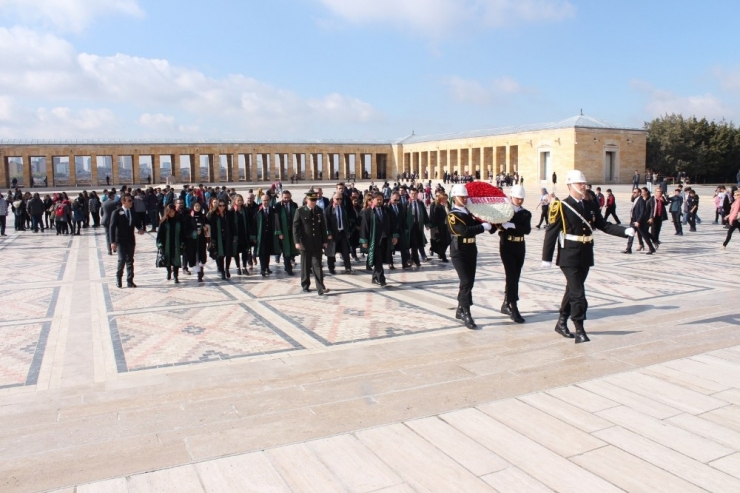 Başbakan Yardımcısı Çavuşoğlu Bursa’da Bıçaklanan Avukatla İlgili Konuştu