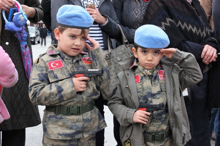 Cumhuriyetin 94’üncü Yılında 29 Ekim Coşkuyla Kutlandı