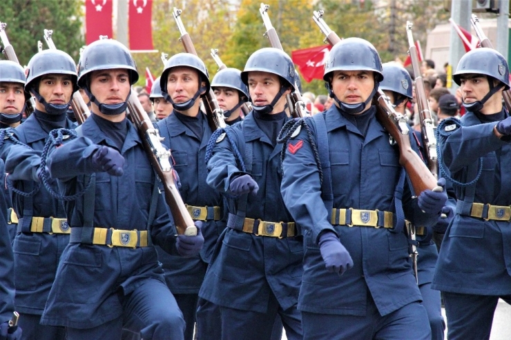 Cumhuriyetin 94’üncü Yılında 29 Ekim Coşkuyla Kutlandı