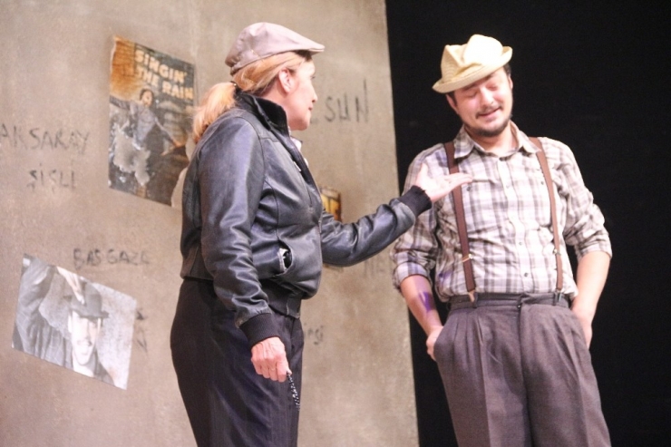 Demirci’de ’Şoför Nebahat’e Yoğun İlgi