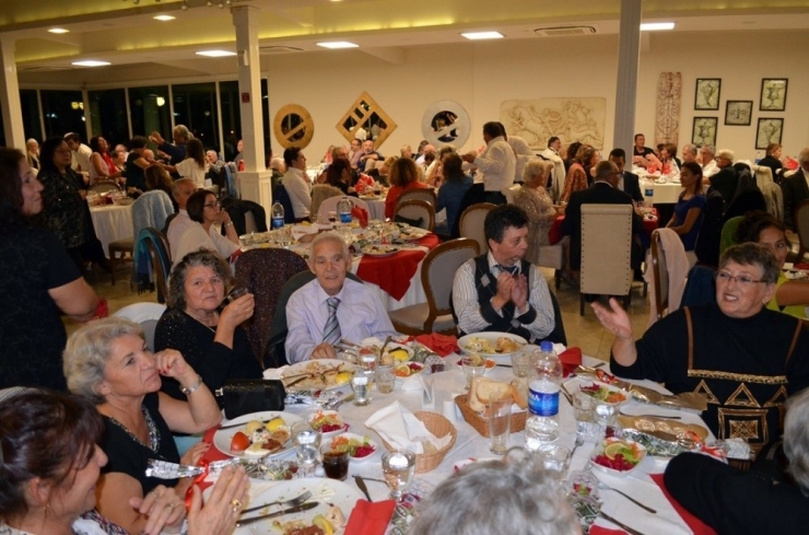 Didim’de Add Şubesinin Yemeğinde 29 Ekim Kutlandı