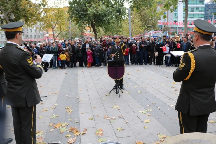 Askeri Bandodan Cumhuriyet Bayramı Konserleri