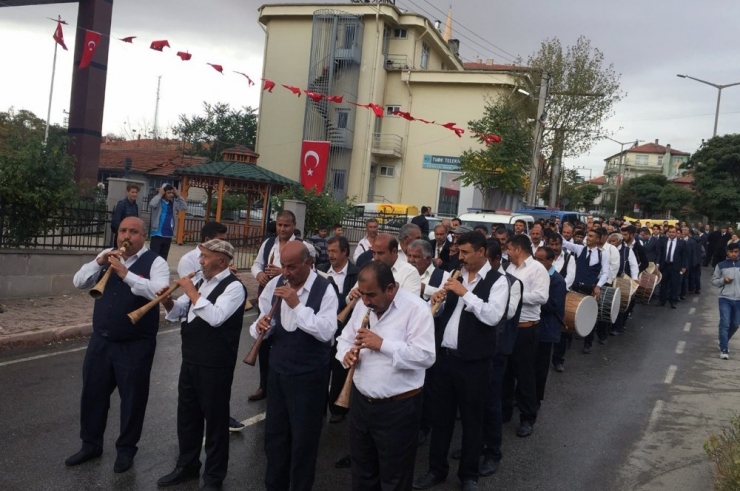 Keskin’de Davullu Zurnalı Cumhuriyet Kutlaması