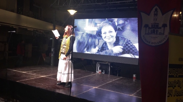 Cumhuriyet İçin 24 Saat Sahnede Kaldılar