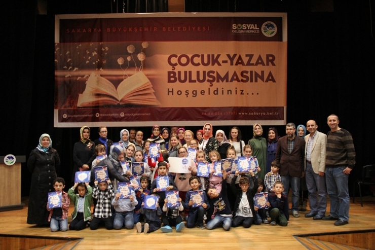 ‘Kim Tutar Bizi’ Sgm’ye Geldi