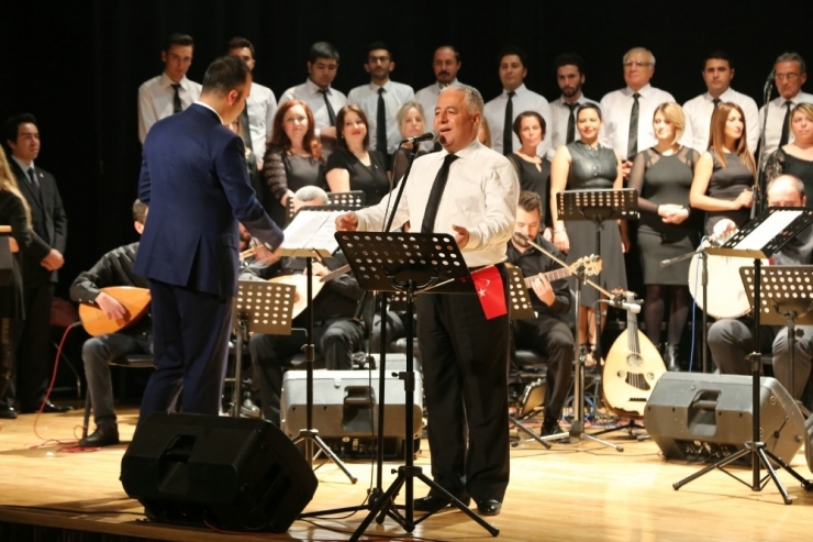 Yksm’de Coşkulu ’Cumhuriyet Konseri’