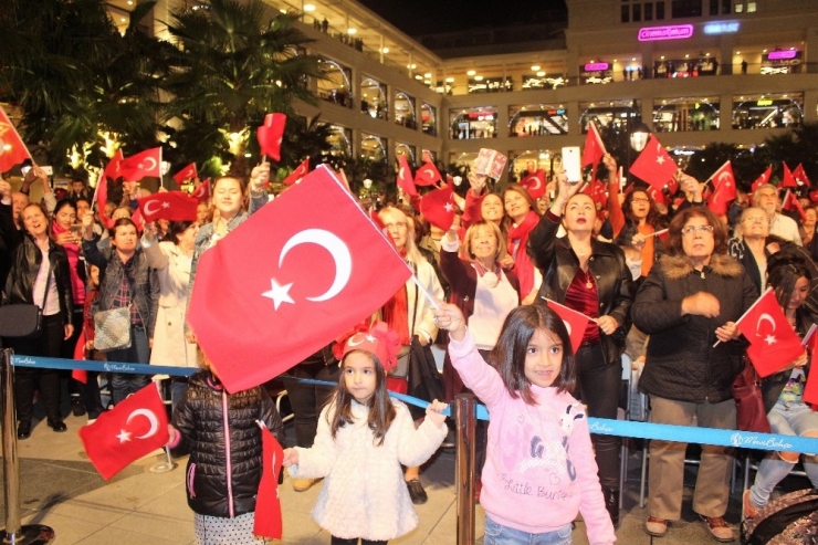 Mavibahçe’de Unutulmayacak Cumhuriyet Coşkusu