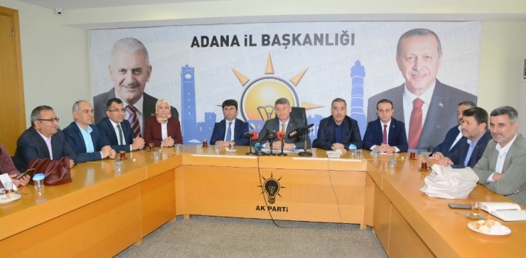 Yeni: "Attıkları Temeli Kendileri Bulamıyor"