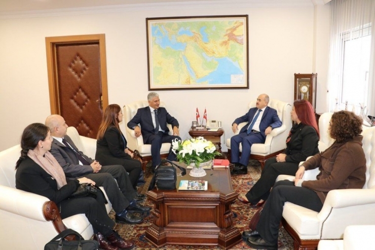 Doğalgaz Kullanılan Mahallelere Kömür Yardımı Yok