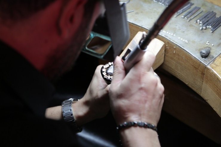 Mücevherin Kalbi Mix Kayseri’de Attı