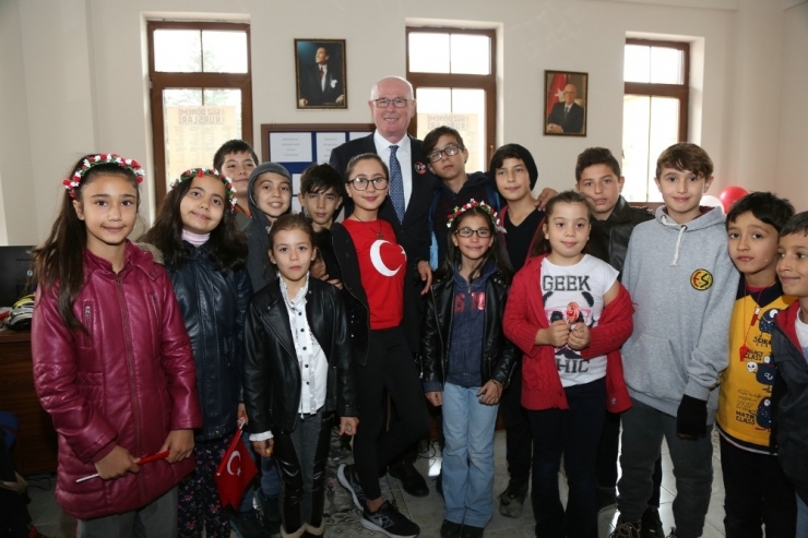 Odunpazarı’nda Cumhuriyet Coşkusu Sürüyor