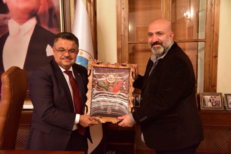 Sultan 2’inci Abdülhamit’in 4’üncü Kuşak Torunu Ve Ailesinden Bilecik Ziyareti