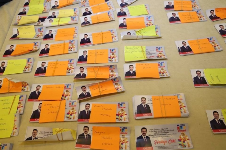 Tokat’ta 8 Bin 708 Öğretmene Kitap Hediye Çeki