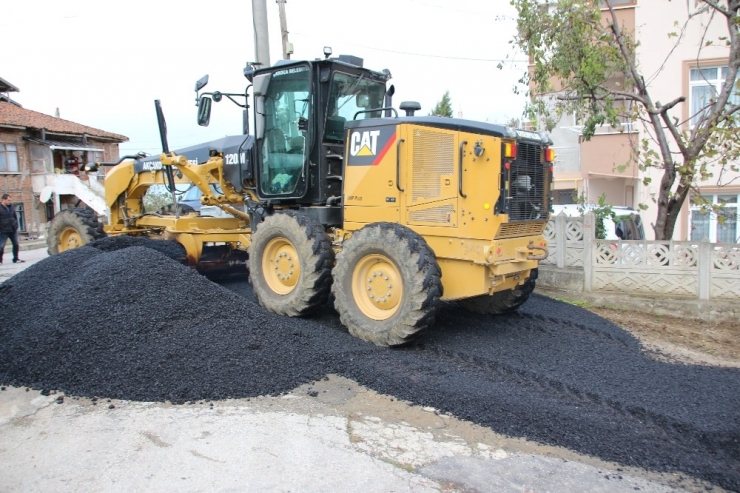 Akçakoca’da Sokak Yenileme Çalışmaları Sürüyor