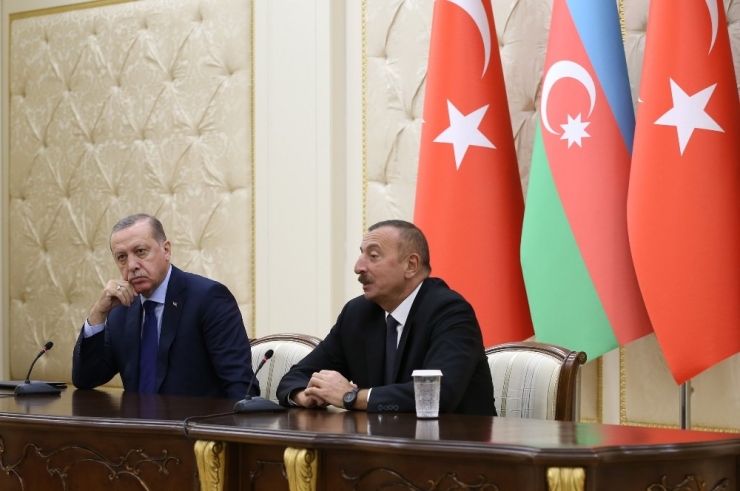 Türkiye Azerbaycan Arasında 6 Anlaşma İmzalandı