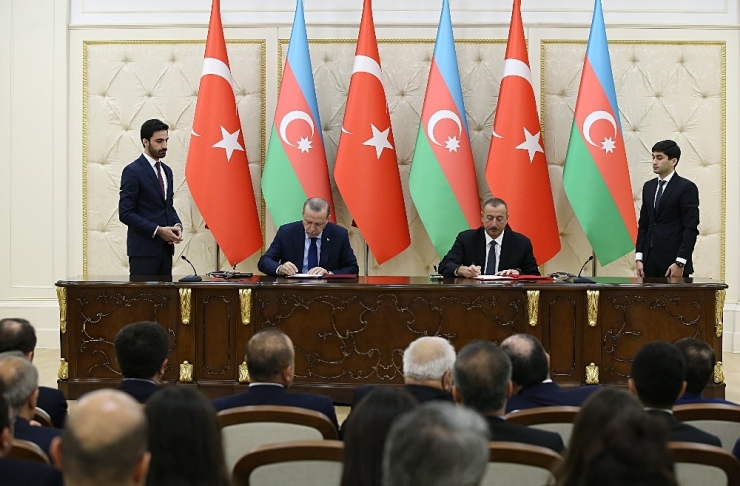 Türkiye Azerbaycan Arasında 6 Anlaşma İmzalandı