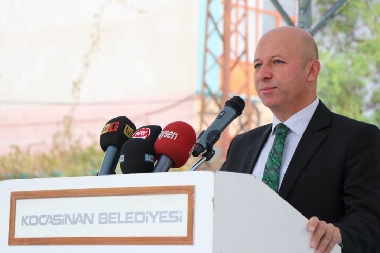 Öğrencilerin Büyüttüğü Fidanlar Toprakla Buluştu