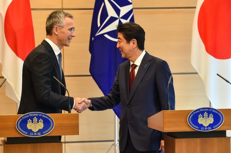 Japonya Başbakanı Abe, Nato Genel Sekreteri Stoltenberg İle Görüştü