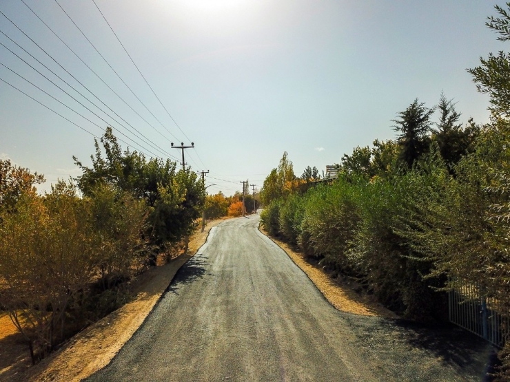 Büyükşehir Belediyesi Akçadağ’da Yoğun Çalışıyor