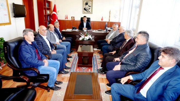 Sarıgöl’de Hayırseverlerden Okul Hamlesi