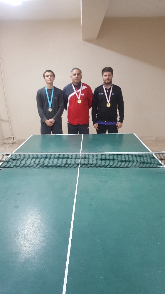 Madalya İle Döndüler