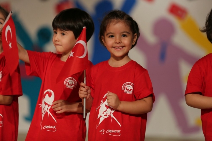 Atatürk Çocuklarından Coşkulu Cumhuriyet Bayramı Kutlaması