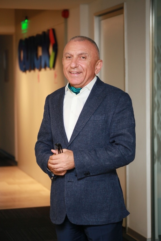 "Teoriden Pratiğe Atlayış Serbest" Sloganıyla Yola Çıktılar, Öğrencilerle Buluşacaklar