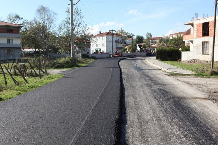 Arifiye’ye 2 Bin 800 Ton Sıcak Asfalt Atıldı