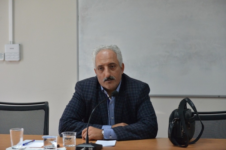 Saü’de ’Batı Düşüncesi Kavramı’ İsimli Konferans Gerçekleşti