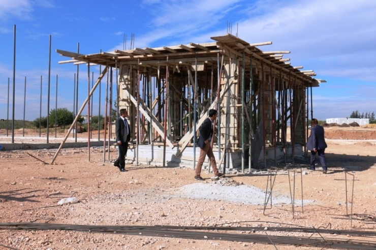 Ayhan’dan Akçakaleli Gençlere Büyük Hizmet