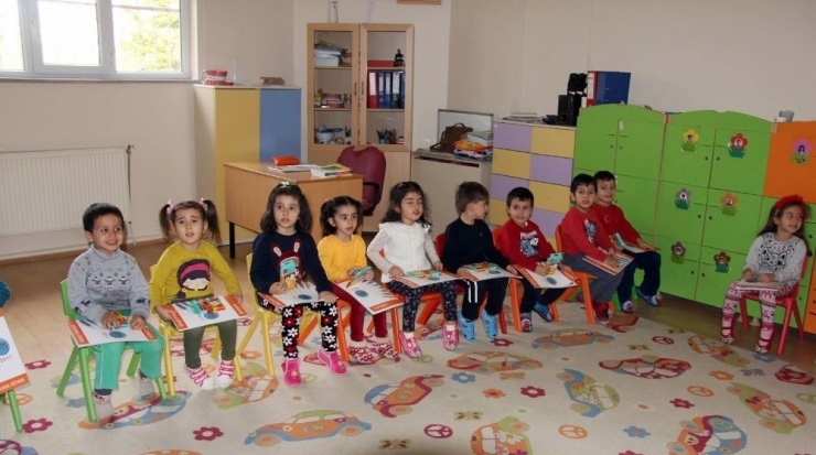 Sarıkaya’nın Tarihi Mekanlarını Boyayarak Tanıyacaklar