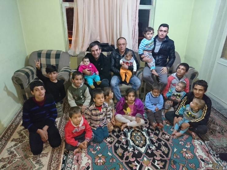 Ülkü Ocakları Türkmen Ailelerinin İhtiyaçları Giderilmeye Çalışıyor