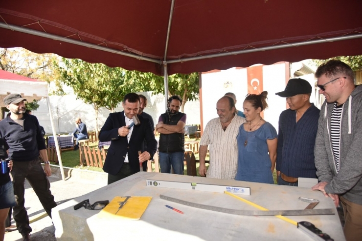 Alanya’da 14.uluslararası Taş Heykel Sempozyumu Başladı