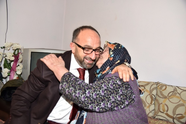 “Alo Evlat Hattı” Projelerine Devam Ediyor