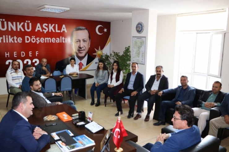 Uslu, Döşemealtı İlçe Teşkilatıyla Bir Araya Geldi