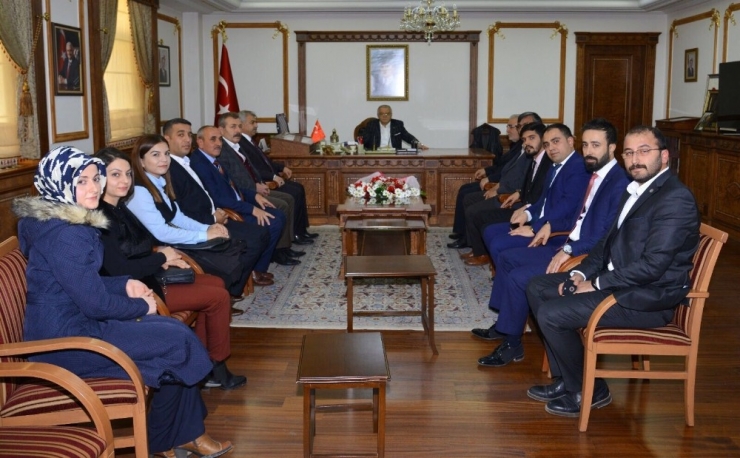 Ak Parti Merkez İlçe Teşkilatı Vali Şentürk Ve Belediye Başkanı Bahçeci’yi Ziyaret Etti