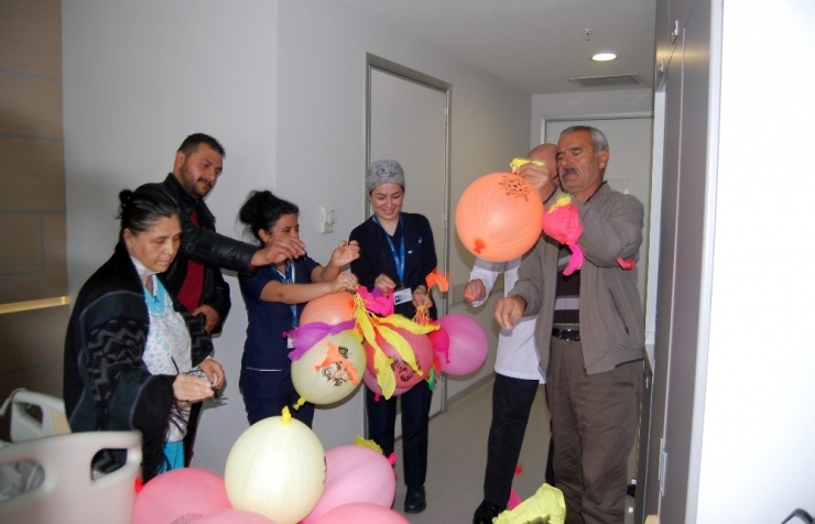 Öksürük Şikayeti İle Gittiği Hastanede Akciğer Kanseri Olduğunu Öğrendi