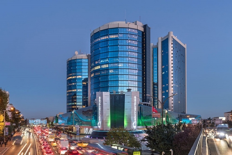 Akmerkez, Akbatı Ve Akasya’ya 21 Ödül