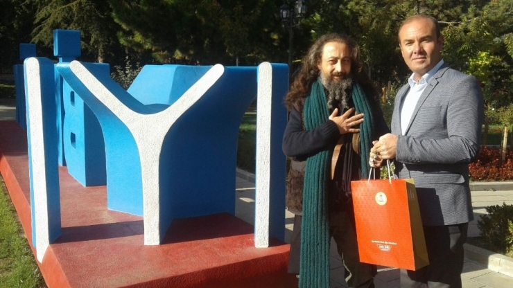 Diriliş Ertuğrul Dizisi Oyuncularından Bilecik Gezisi