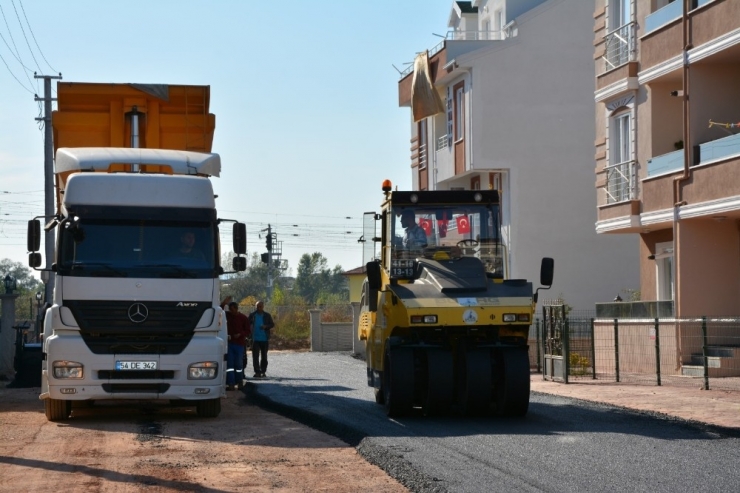 Ataevler Ve Uzunçiftlik Yolları Asfaltlanıyor