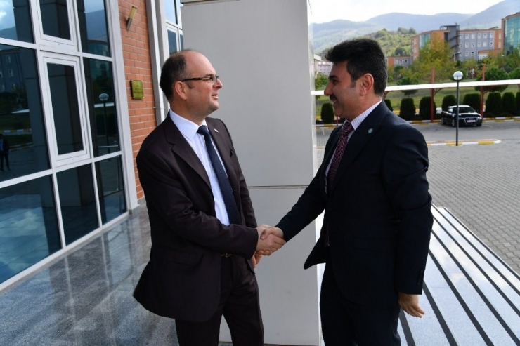 Rektörler Bir Araya Geldi